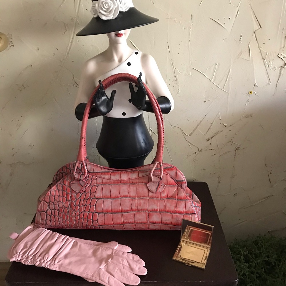 Exquisite Preston & York handbag